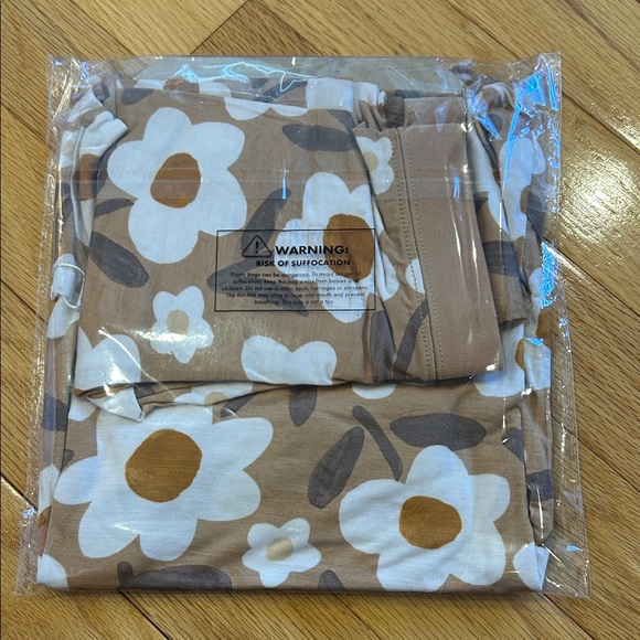 Little Sleepies Neutral Floral Long Sleeve Tee - Brown and White - Picture 3 of 3